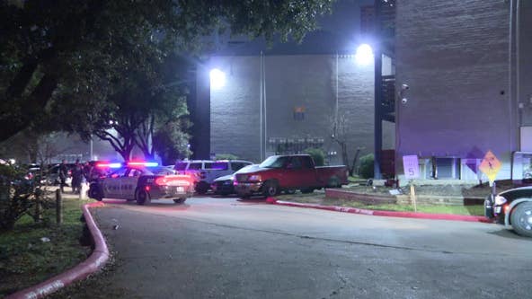 3 injured in early morning shooting at Dallas apartment complex