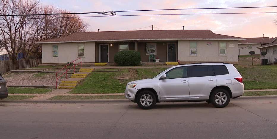 Woman kills boy, 14, who tried to burglarize her, Fort Worth police say