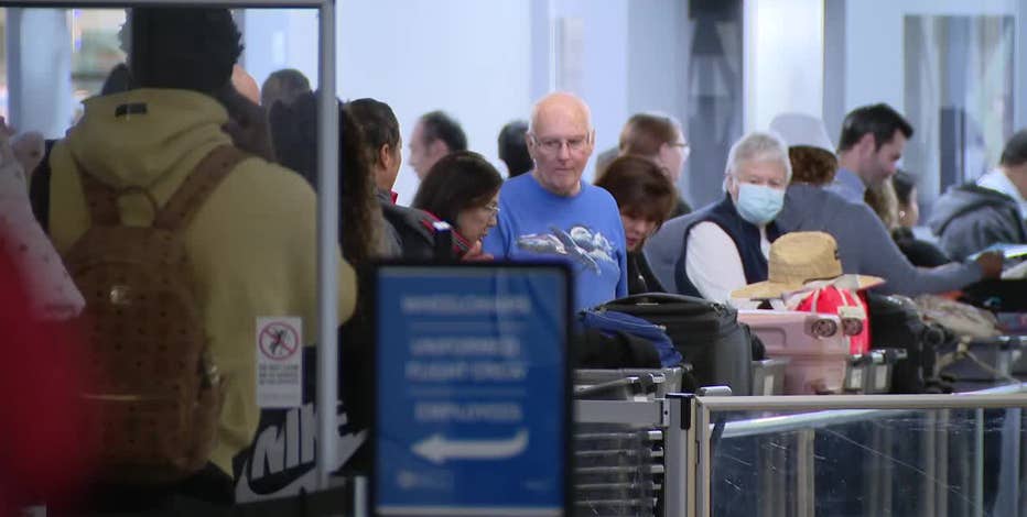 DFW Airport sees surge of holiday travelers