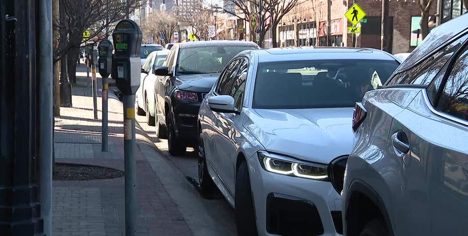 Dallas city councilman suggests dropping parking requirement for businesses