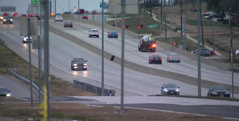 TxDOT crews ready to treat North Texas roads for wintry weather