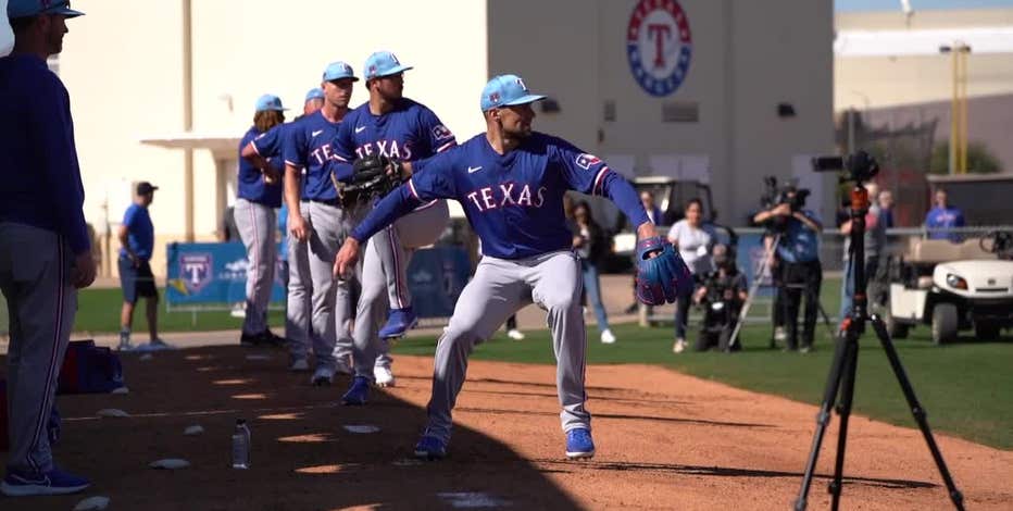 Texas Rangers full team reports to spring training in Arizona