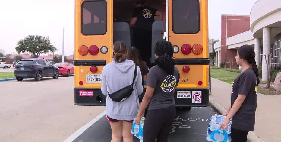 Students fill buses with supplies for Texas Panhandle wildfire victims