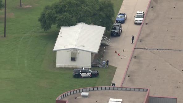 Arlington Bowie High School shooting: 17-year-old suspect, 18-year-old victim identified