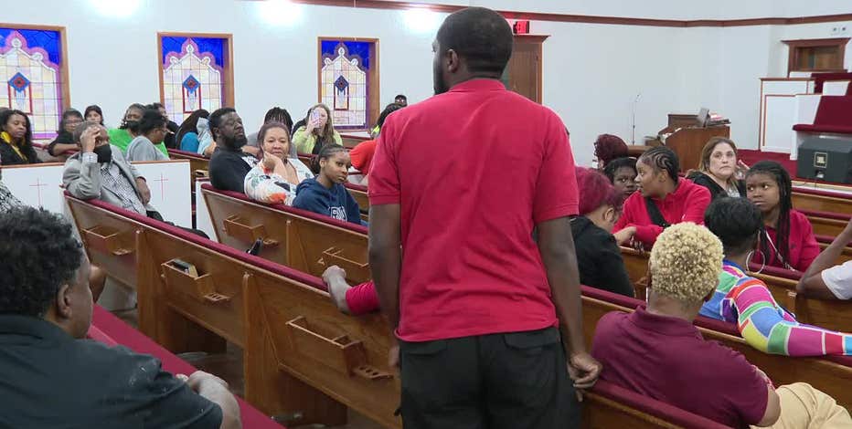 Students, parents voice concerns at community meeting about Wilmer Hutchins High School shooting