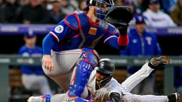Charlie Blackmon’s 2-run double in the 8th inning leads Rockies past Rangers 4-2
