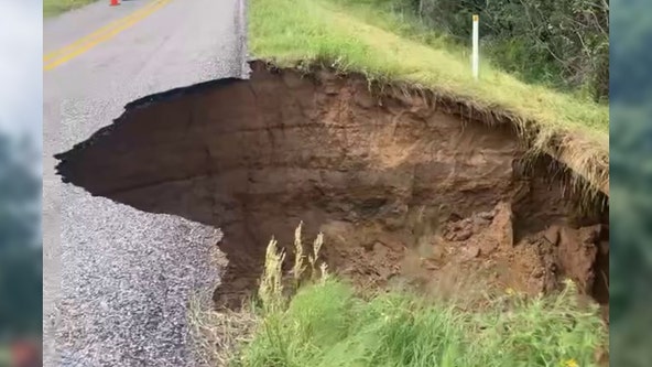 Heavy rain causes Anderson County road to collapse