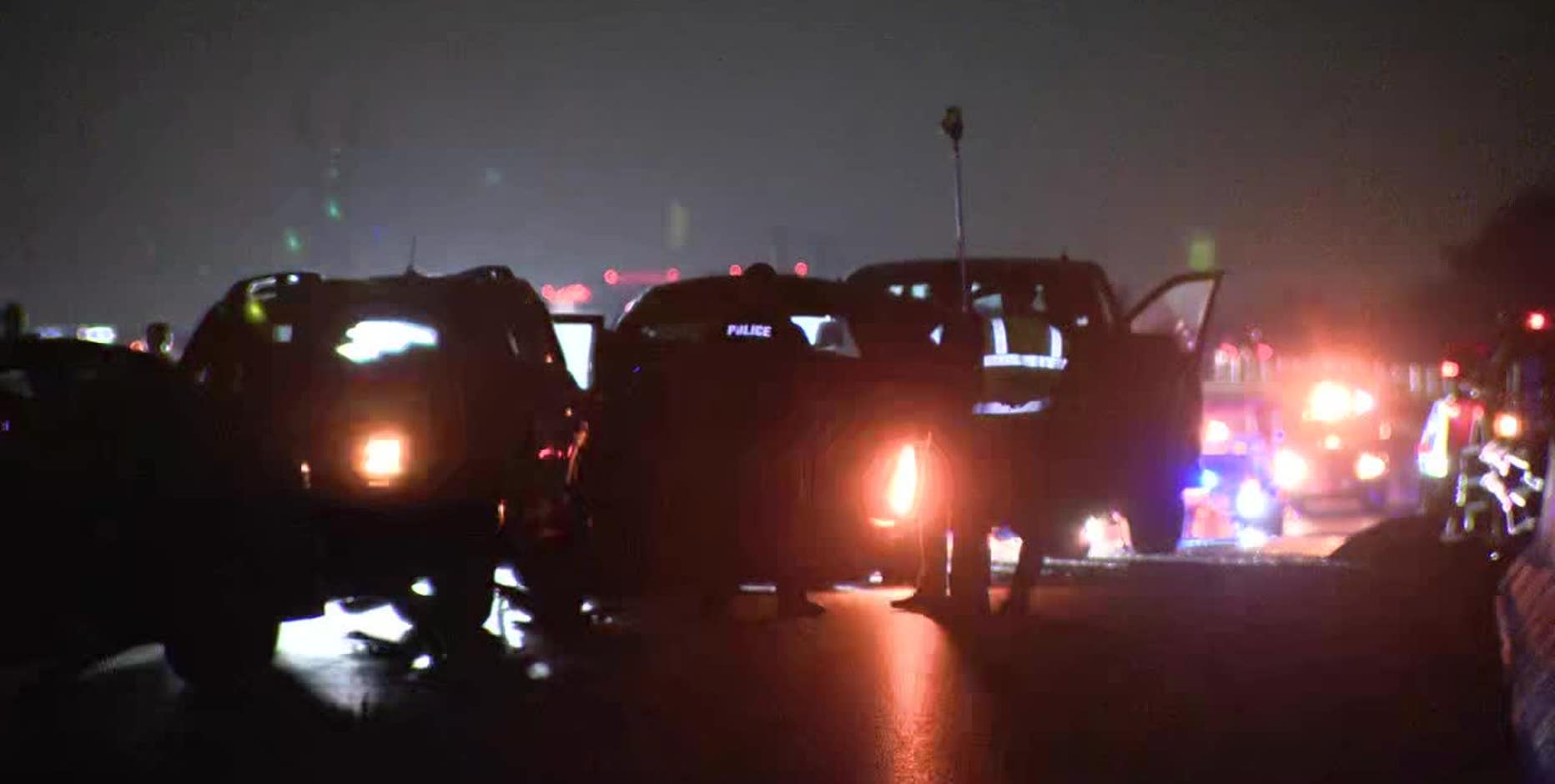 At least 3 killed, 3 injured in Denton County multi-car crash