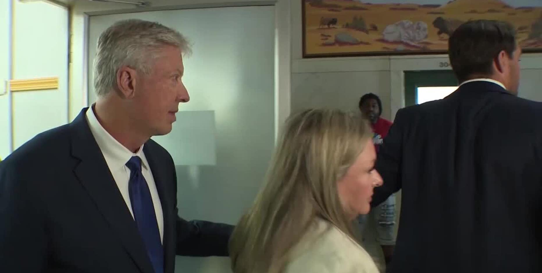 Robert Morris, Gateway Church founder, pleads not guilty to sexual assault