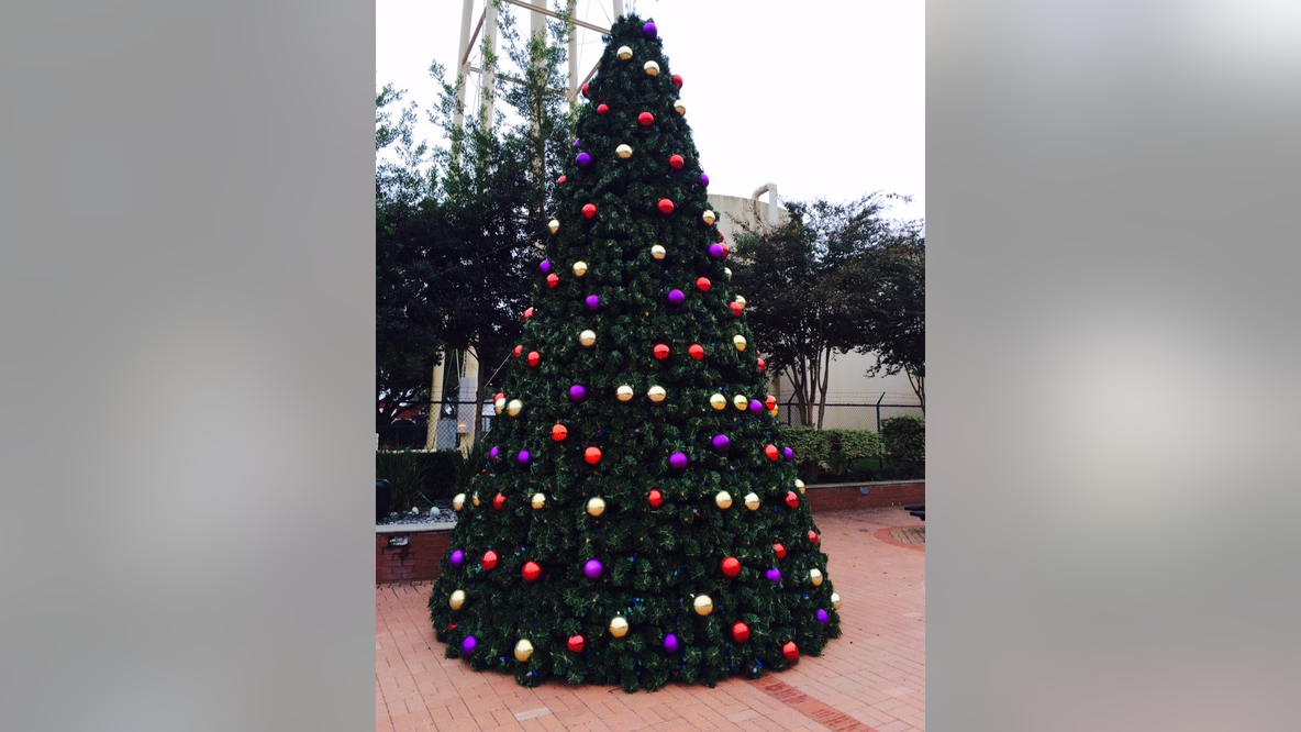 North Georgia town tree lightings, Christmas parades | 2025