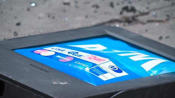Thieves steal entire ATM from SW Atlanta convenience store