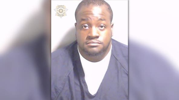 Ex-Fulton County jailer indicted on federal charges for 'strangling' handcuffed detainee