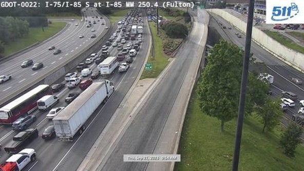 Crash shuts down Downtown Connector's southbound lanes in Fulton County