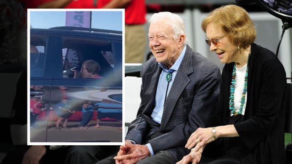 Former President Jimmy Carter, First Lady Rosalynn attend Plains Peanut Festival