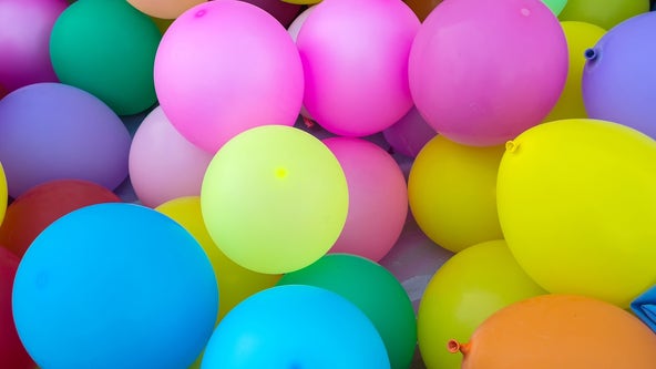 Couple arrested for selling nitrous oxide-filled balloons after Athens concert, police say