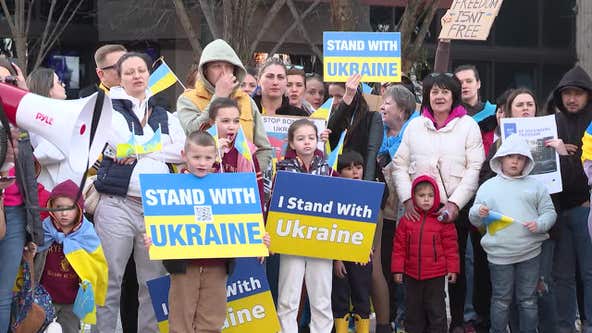 Pro-Ukrainian demonstrators rally in Atlanta on 2nd anniversary of Russian invasion