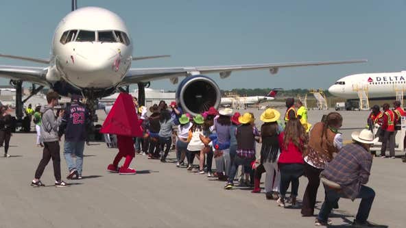 Delta employees attempt to pull Boeing 747 for cancer fundraiser