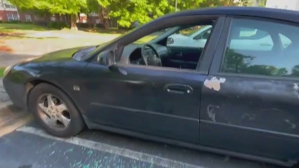 Multiple cars broken into at apartment complex on Amal Drive in SW Atlanta