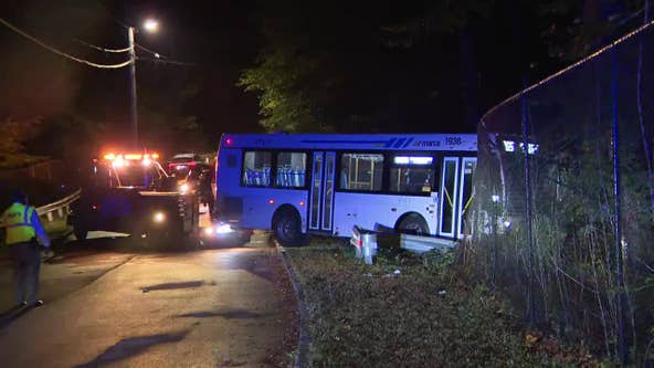 MARTA bus crash in southwest Atlanta injures three passengers