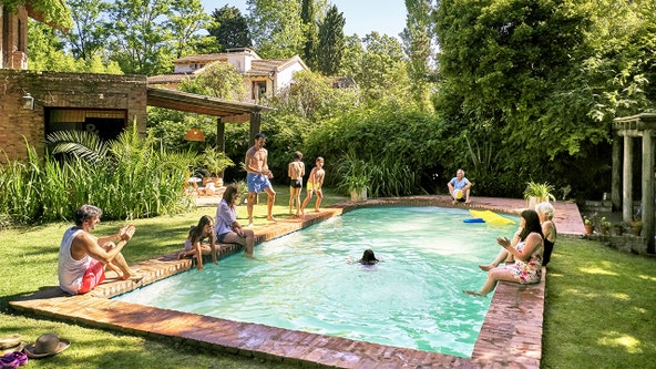 FOX 5's top picks for a pool party playlist