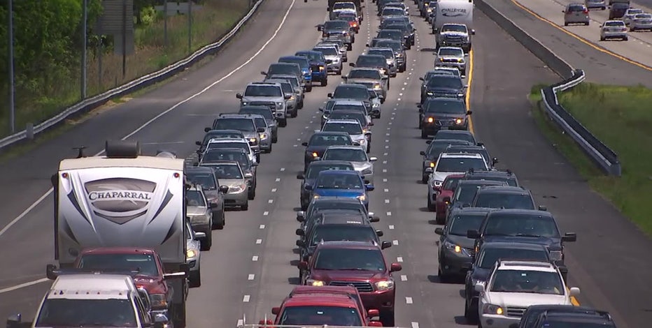 Labor Day weekend travel on the rise; best and worst times to drive
