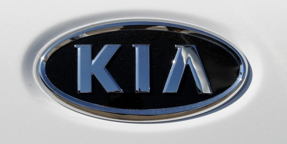 3 teens arrested for Kia theft: police