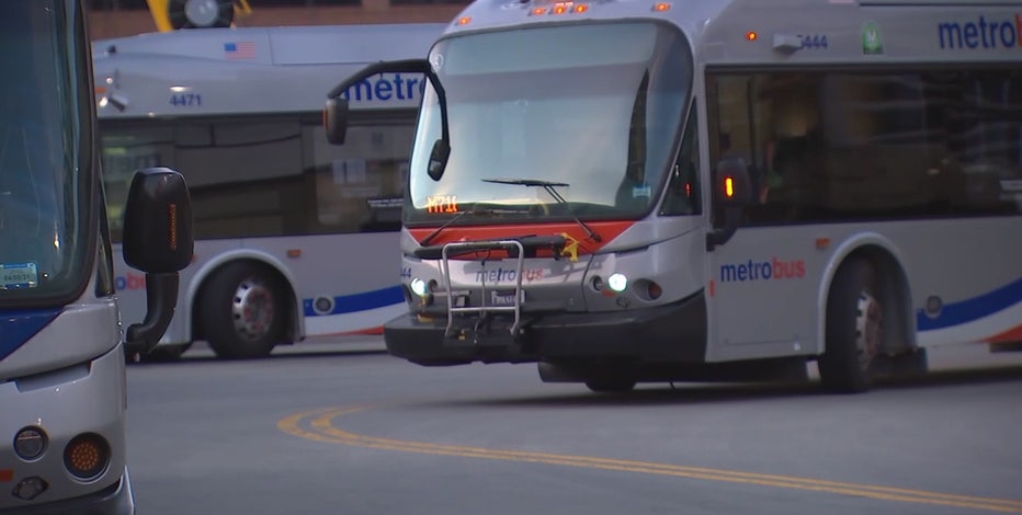 Metro to install cameras on buses aimed at ticketing cars who park in bus lanes