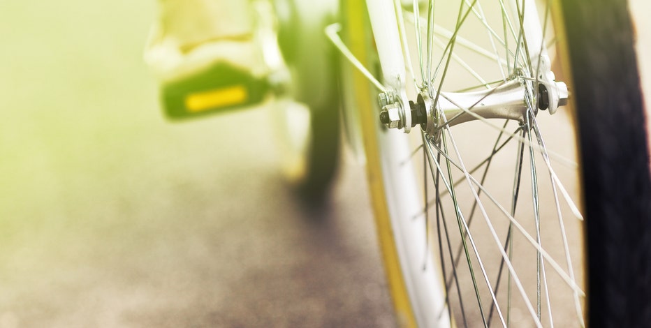 Bicyclist assaults Rosslyn jogger on an afternoon run