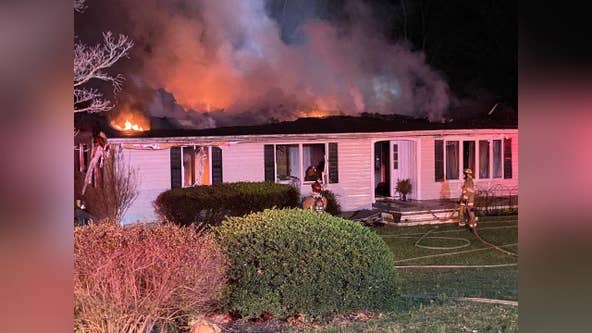 1 hurt, several displaced after Howard County house fire