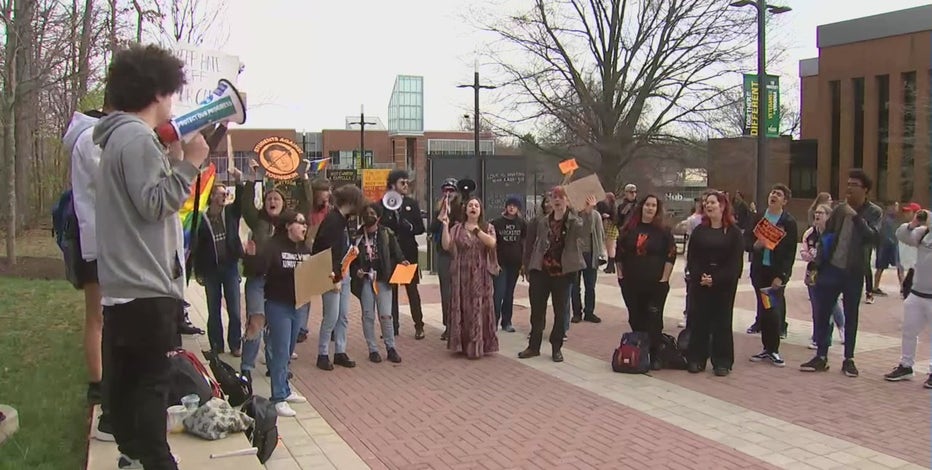 George Mason University students protest Gov. Youngkin selection as 2023 commencement speaker