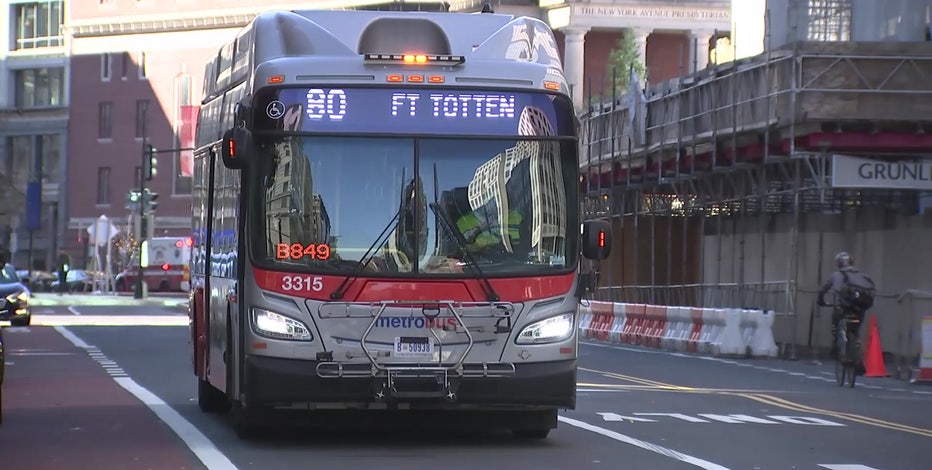 DC initiative will fine drivers for being in bus lanes