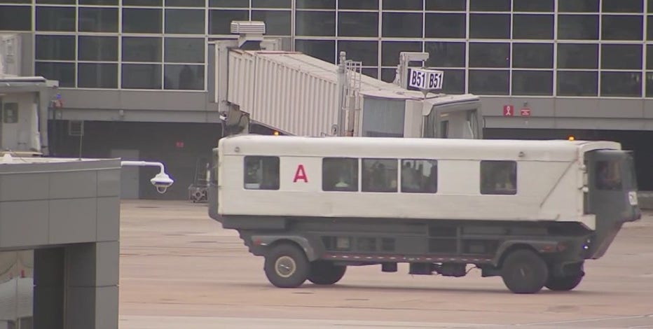 Dulles Airport plans to give its people mover a makeover