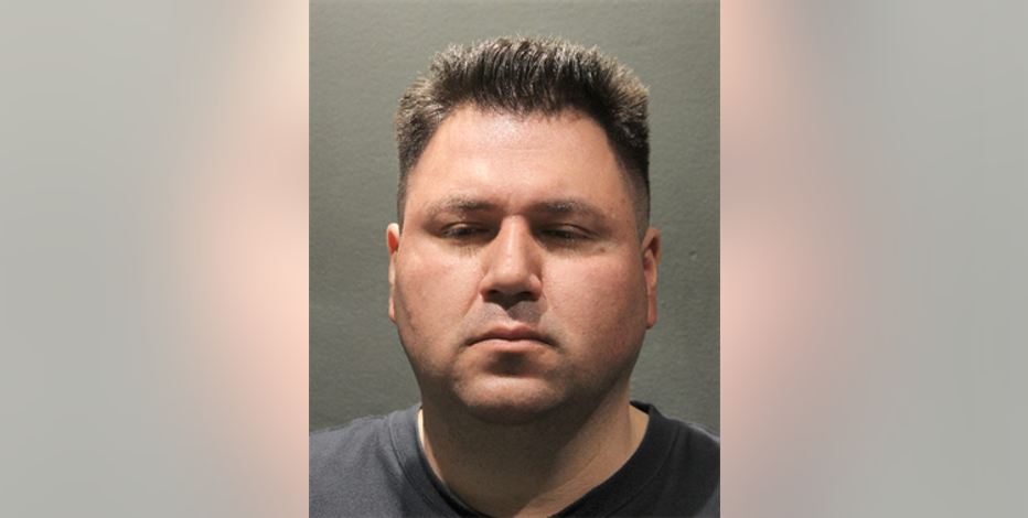 Arlington man accused of posing as rideshare driver, sexually assaulting women may have other victims: police