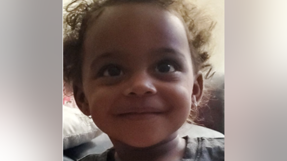 DC police ask for help identifying toddler found wandering in Southeast