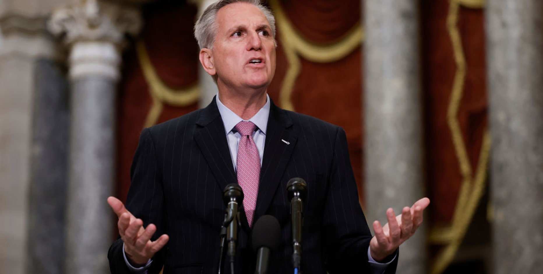 Government shutdown almost certain after last-ditch effort collapses