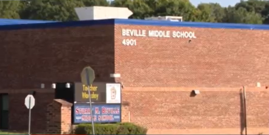 Middle school teacher allegedly grabs 11-year-old student by the neck in Prince William County