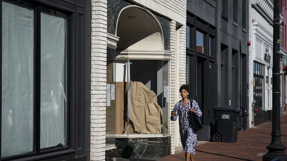 Will pop-up shops help revitalize downtown DC? Mayor Bowser hopes so