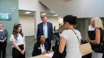 Virginia senator hosts passport fair in Annandale to help with delays