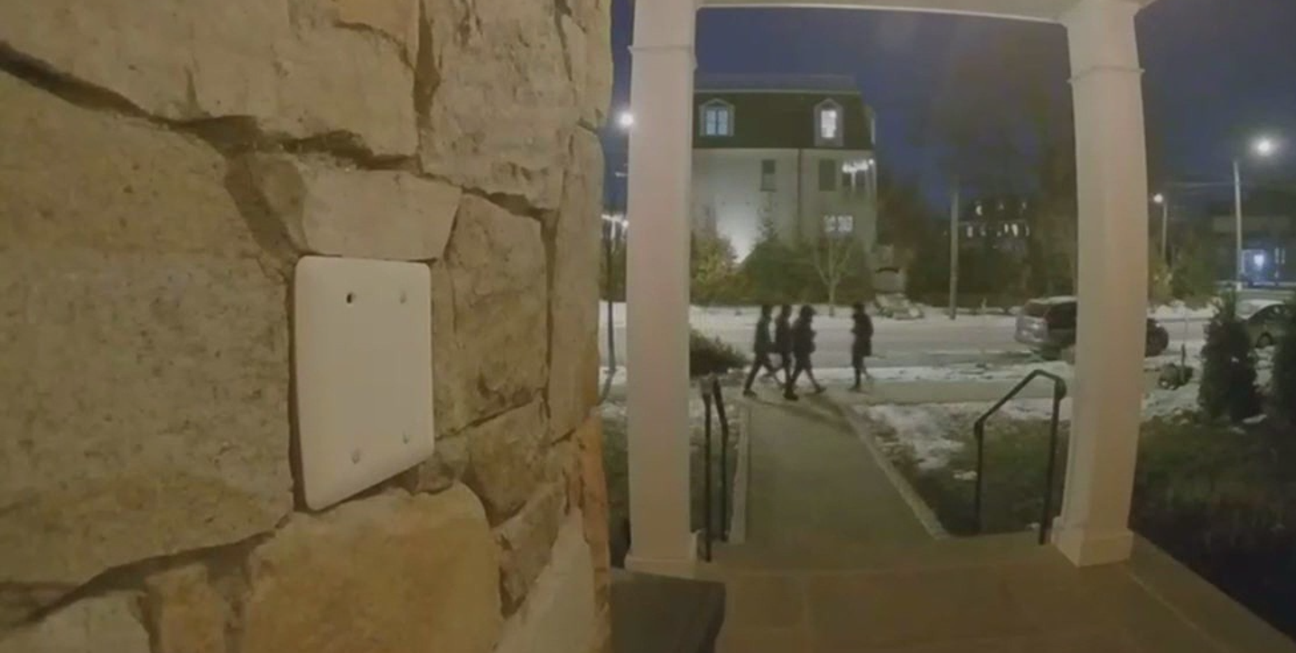 VIDEO: Piano teacher mugged moments after giving lesson at Northwest DC home