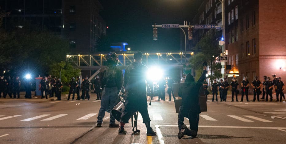 Chaotic scenes at late-night protest in Rochester