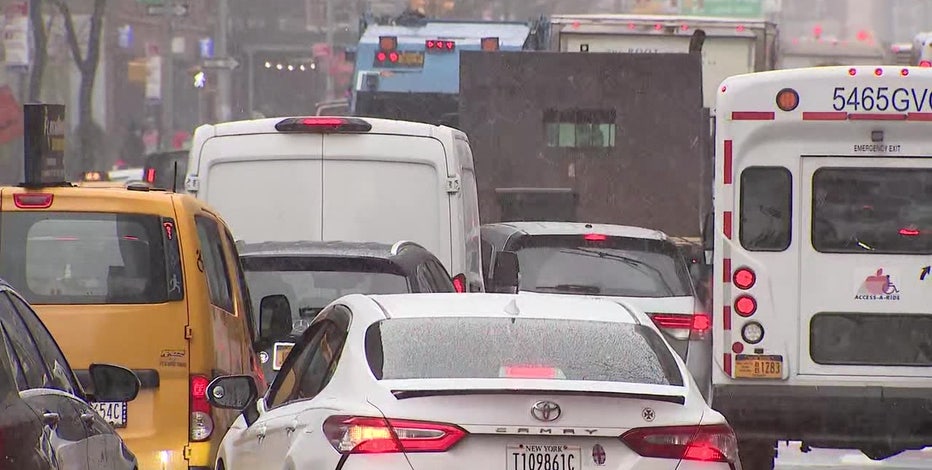 New Yorkers spend equivalent of 10 days a year stuck in traffic, study finds