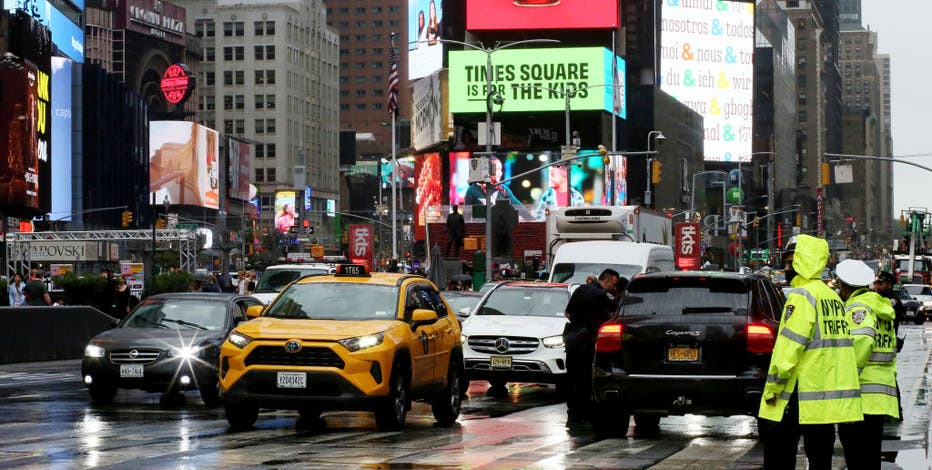 It's official: NYC congestion pricing set to begin this summer