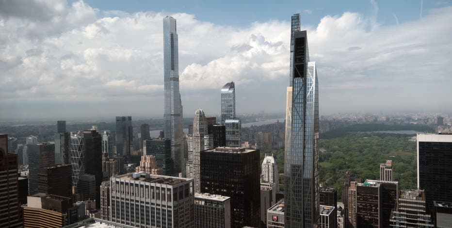 New Yorkers must earn this much to live like they make $100K