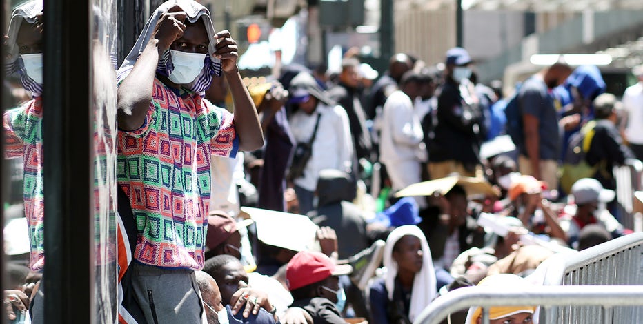 Poll: NY voters disapprove of migrant influx – and politicians' response