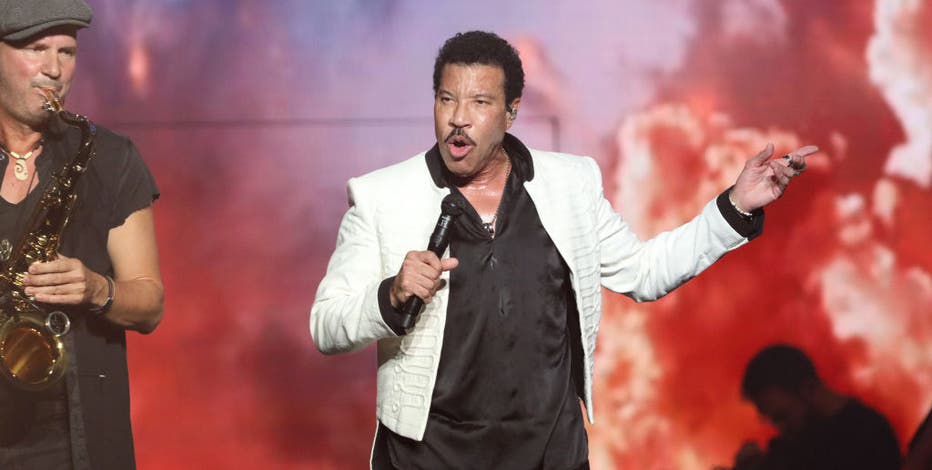 Lionel Richie cancels sold-out concert 1 hour after showtime, angering NY fans