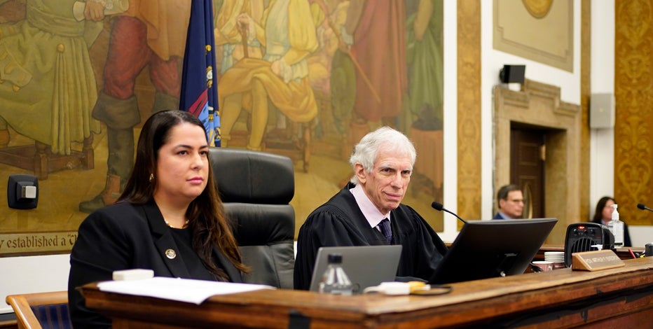 Trump's lawyers want mistrial in his New York civil fraud case, claiming judge is biased