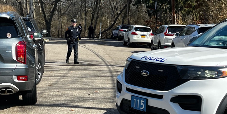 Human remains found on Long Island road; arms, leg discovered