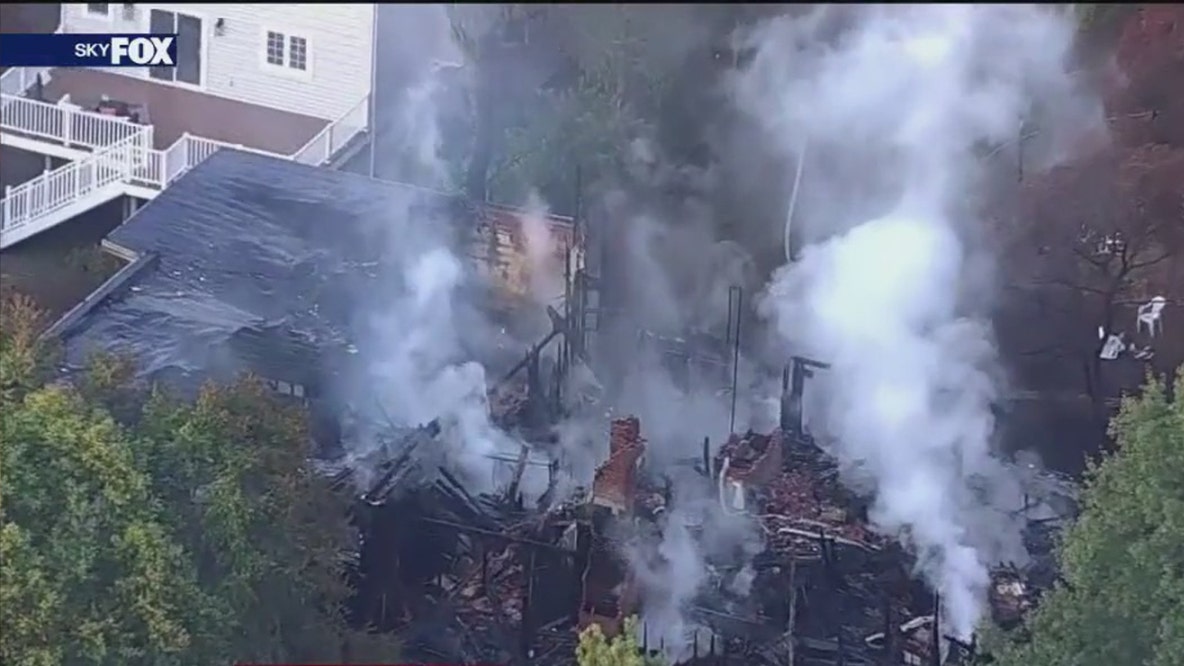 Rabbi, family escape burning synagogue, a 'devastating' loss for NJ community