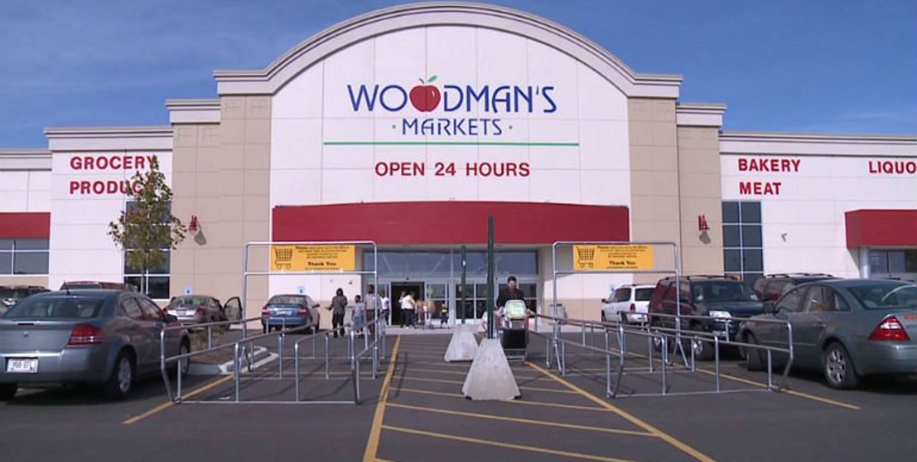 Security guard punched for reminding man to wear mask in Kenosha