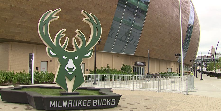 Milwaukee Bucks release 2021-22 season schedule
